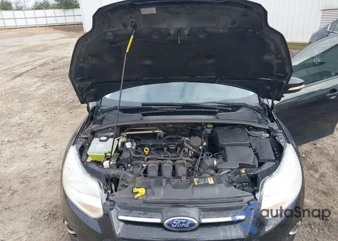 2014 Ford Focus Se из США, поврежденный, VIN 1FADP3F27EL457519